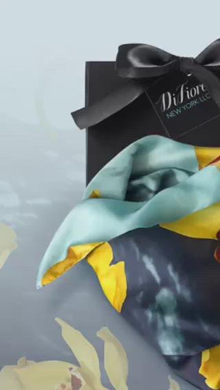 movie, orchid scarf, yellow, difiore